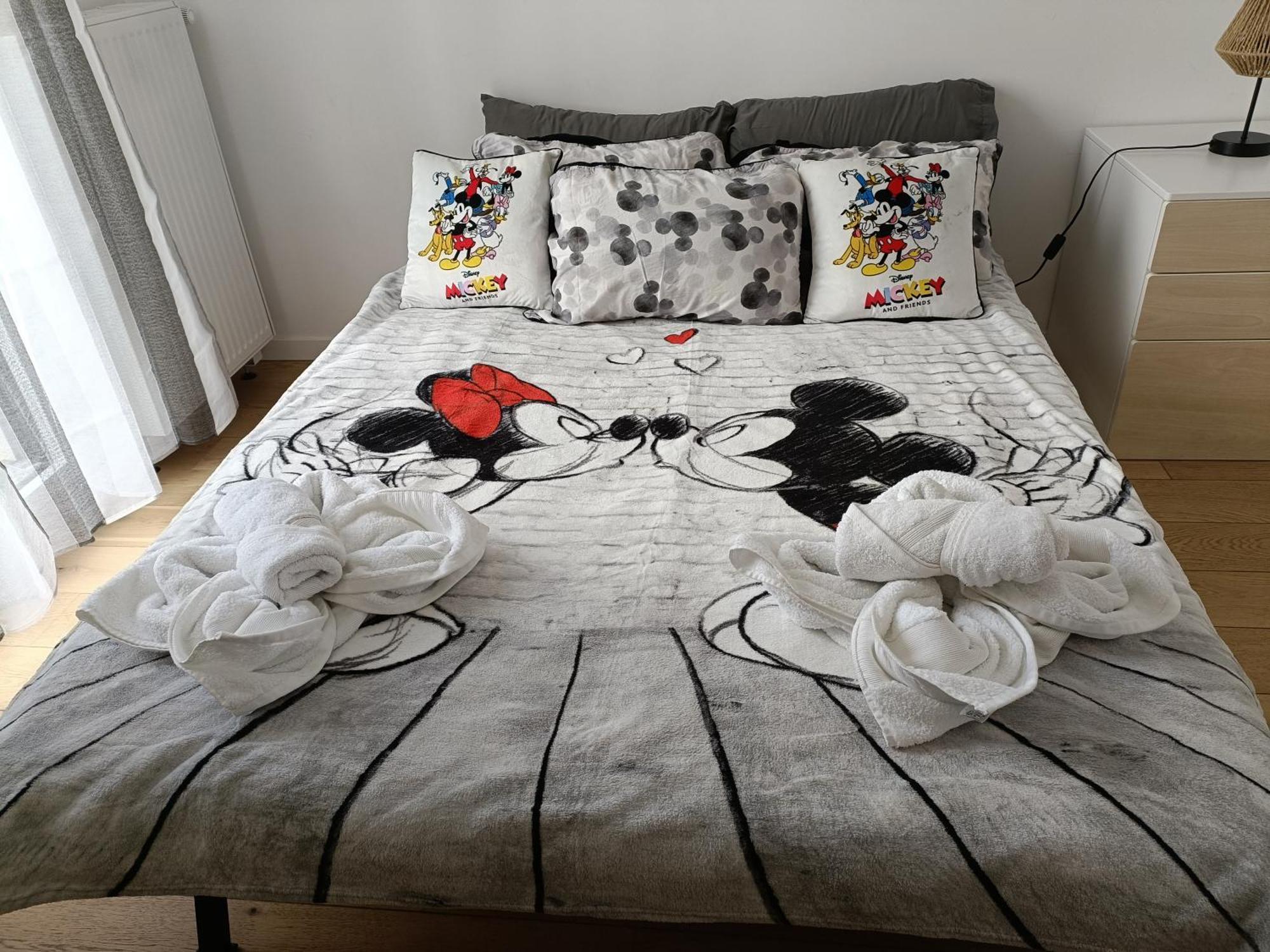 שסי Disney - Paris 5 Min De Disney - Pk Prive Gratuit - 4 Personnes - Terrasse Jardin מראה חיצוני תמונה