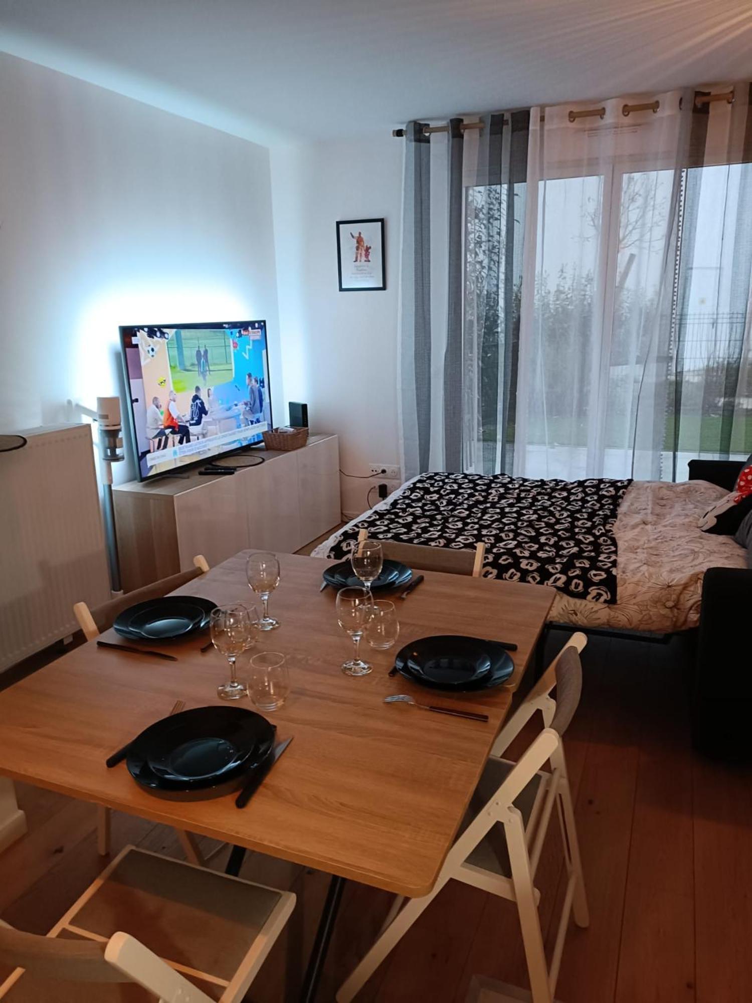 שסי Disney - Paris 5 Min De Disney - Pk Prive Gratuit - 4 Personnes - Terrasse Jardin מראה חיצוני תמונה