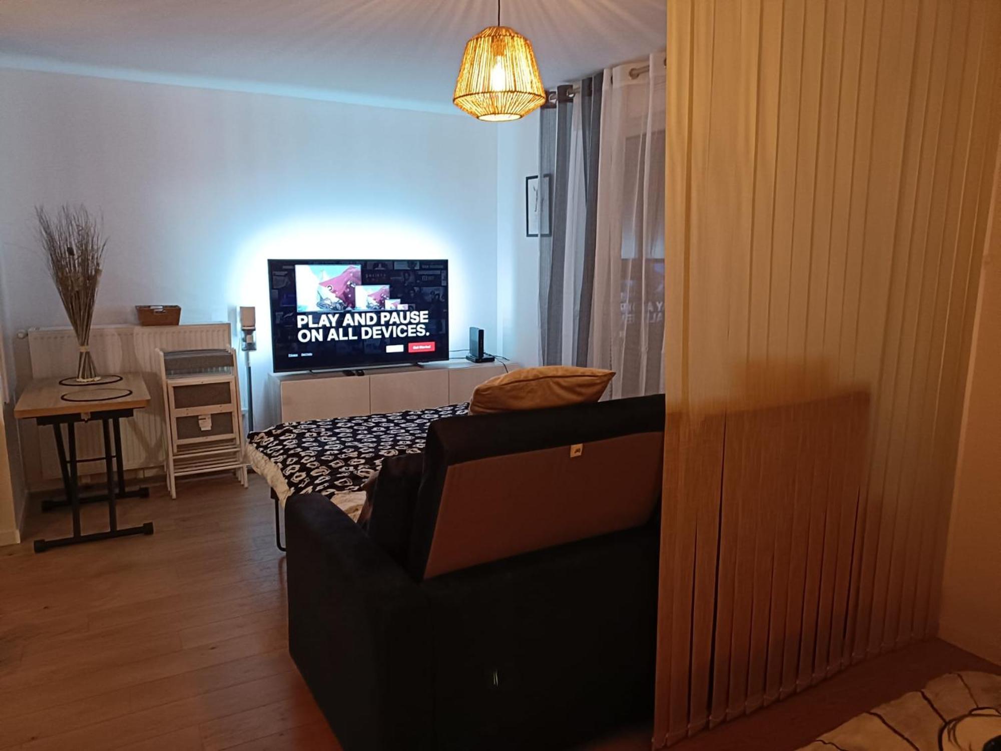 שסי Disney - Paris 5 Min De Disney - Pk Prive Gratuit - 4 Personnes - Terrasse Jardin מראה חיצוני תמונה